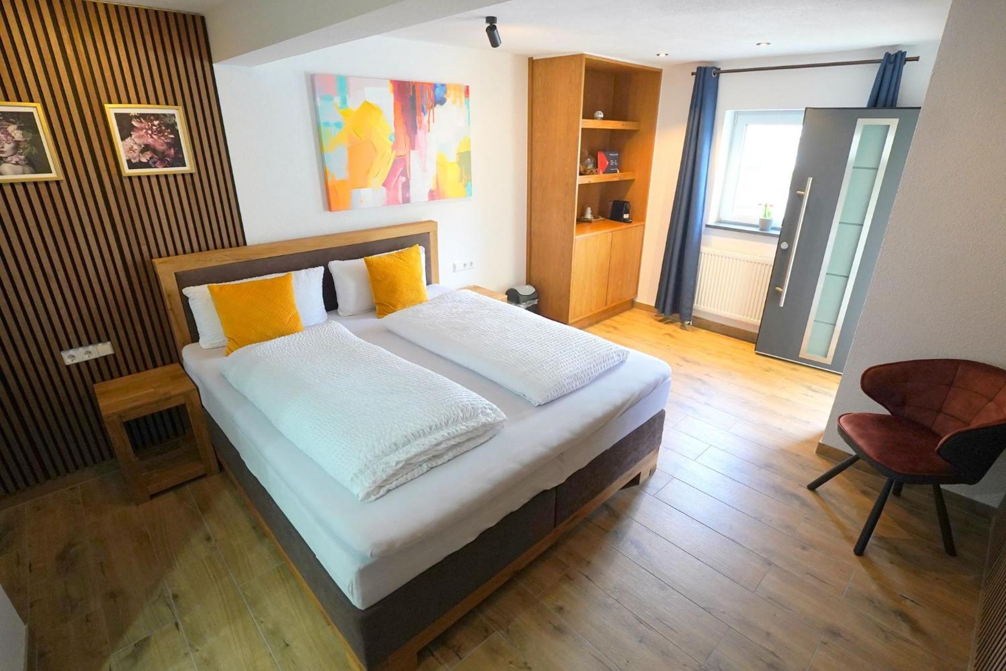 7 Winden Inn *